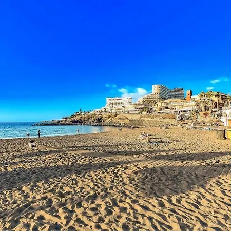 Two Bedroom With Wifi, Close To The Beach, In Playa De Americas * Playa de las Américas